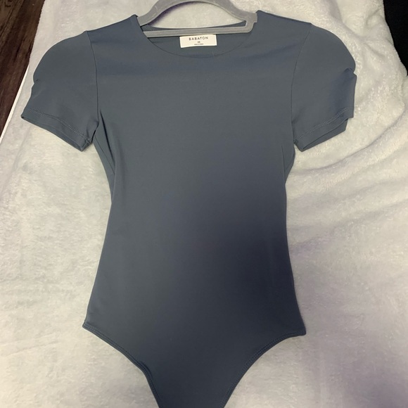 Babaton contour shirt! - Picture 2 of 2